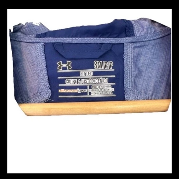 Under Armour Women’s Small Blue Qualifier Running Back Country Outdoor Jacket - Picture 2 of 3